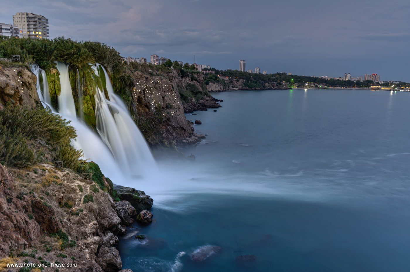 Фото 8. Нижний Дюденский водопад (Düden Şelalesi) – одна из визитных карточек Анталии. Какие интересные достопримечательности можно увидеть в этом курорте. Отзывы туристов об отдыхе в Турции в мае. Настройки: 5 сек., f/8.0, ISO 100, 28.