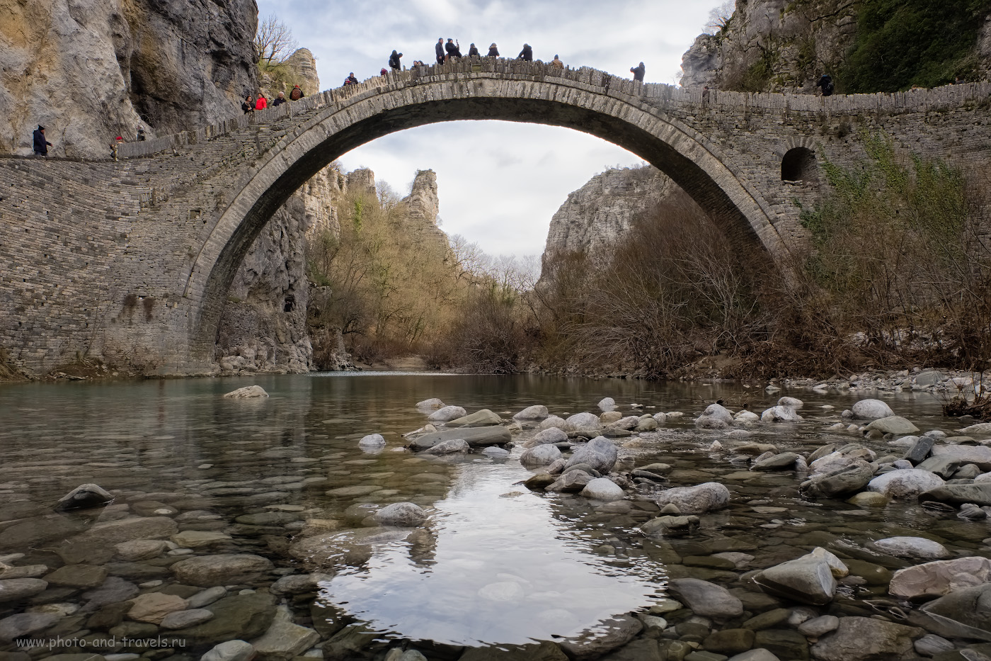 32. Так выглядит каменный мост Коккорос (Kokkoros) в Греции. Согласитесь, что похож на Кесме до реставрации? 1/60, 11.0, 200, -1.67, 16.