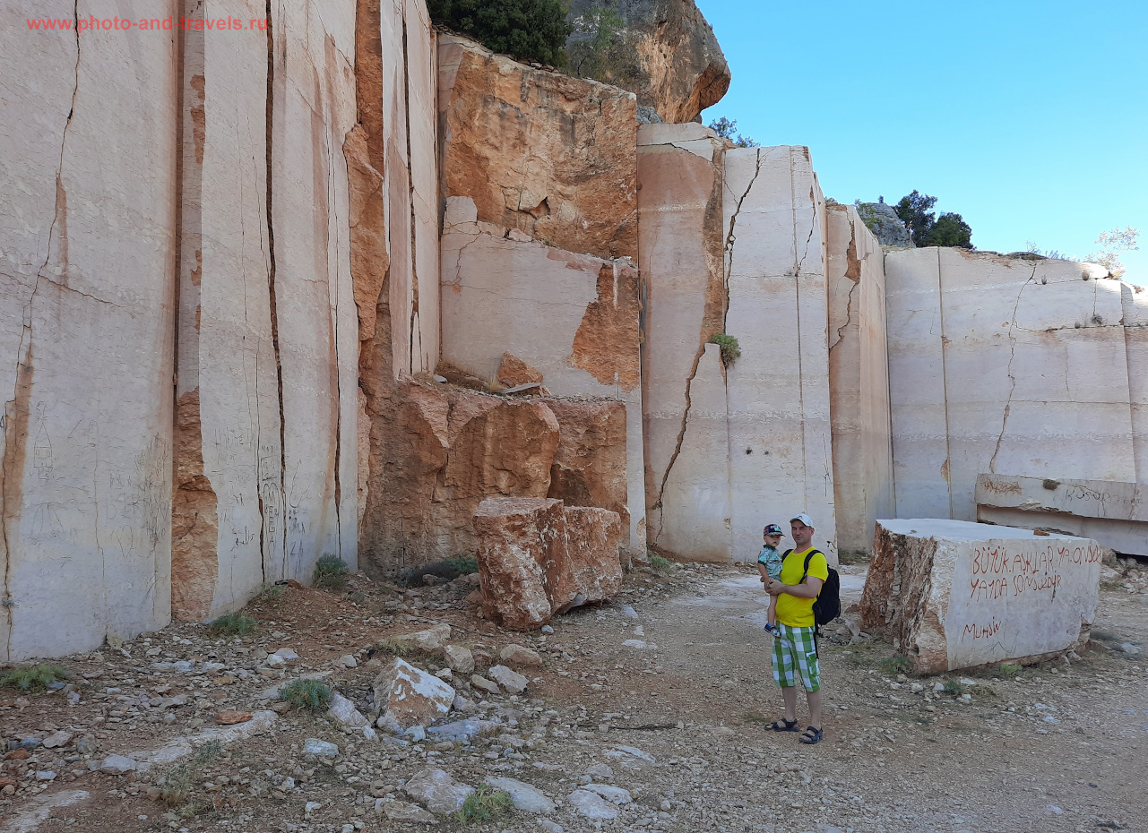 5. Приехав в село Чёмелек (Çömelek), туристы могут посетить мраморный карьер. Как мы искали одну из красивейших достопримечательностей провинции Мерсин в Турции.